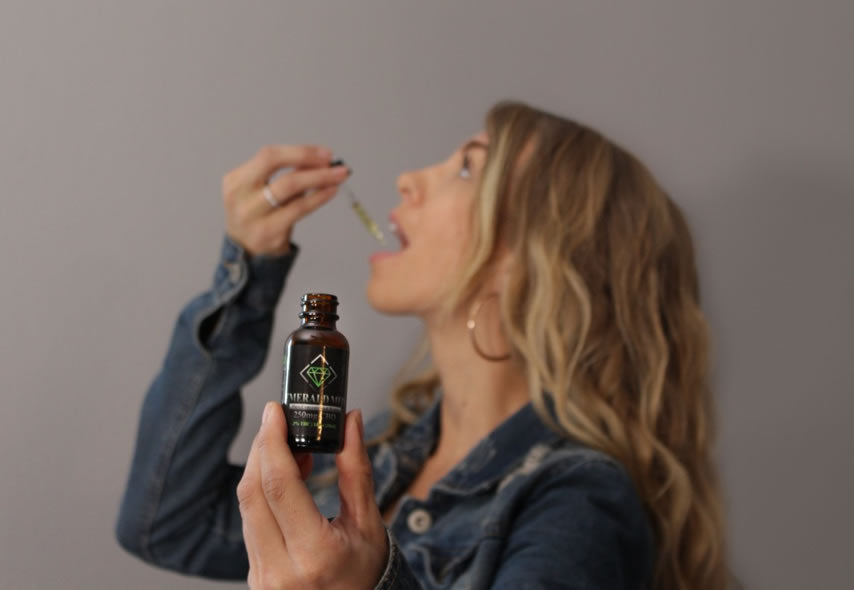 Anxiety Relief with CBD Honey Sticks: Natural Pain Help